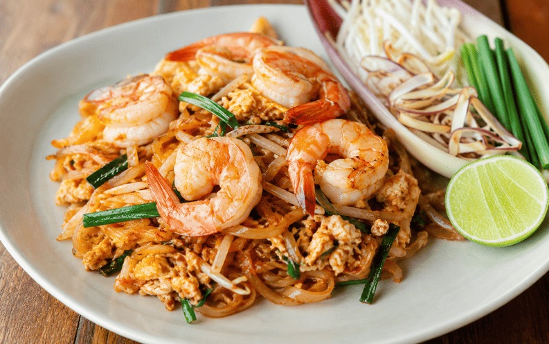 ผัดไทยกุ้งสด